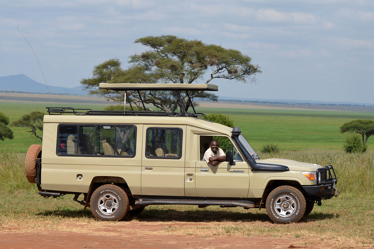 Tanzania Itineraries - Serengeti Ngorongoro Tarangire Manyara Zanzibar ...